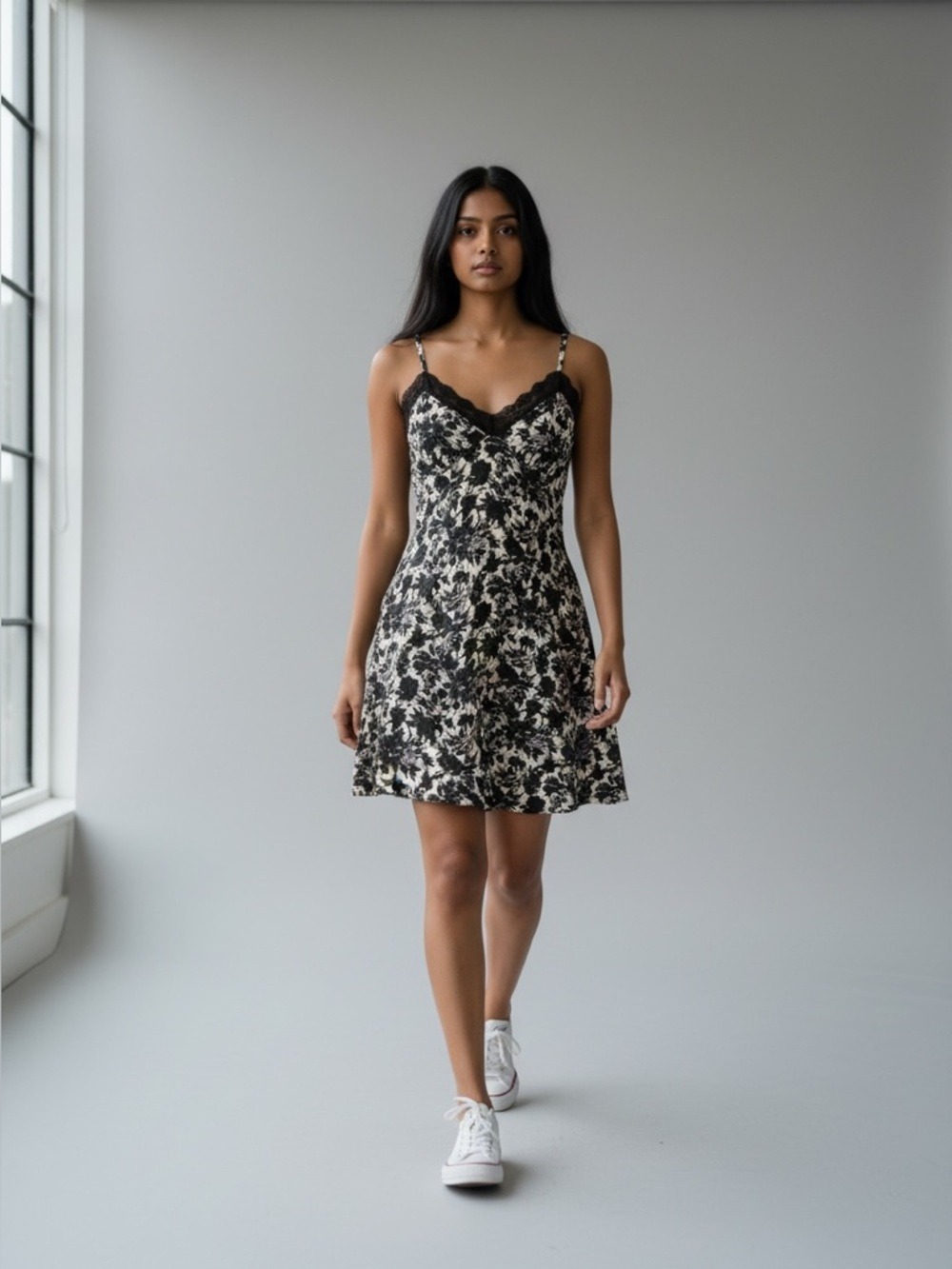 Fire Los Angeles Floral Lace Trim Slip Dress - Black & Lavender - Picture 2 of 5